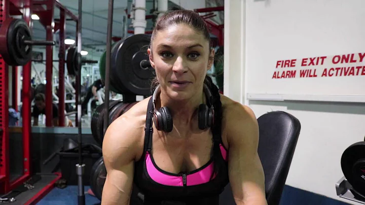 9 days out the Olympia 2016 - Sara Ard