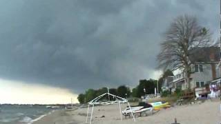Strong Thunderstorm w/ Wall Cloud Over Sarnia Ontario July 24, 2011 w/Rainbow
