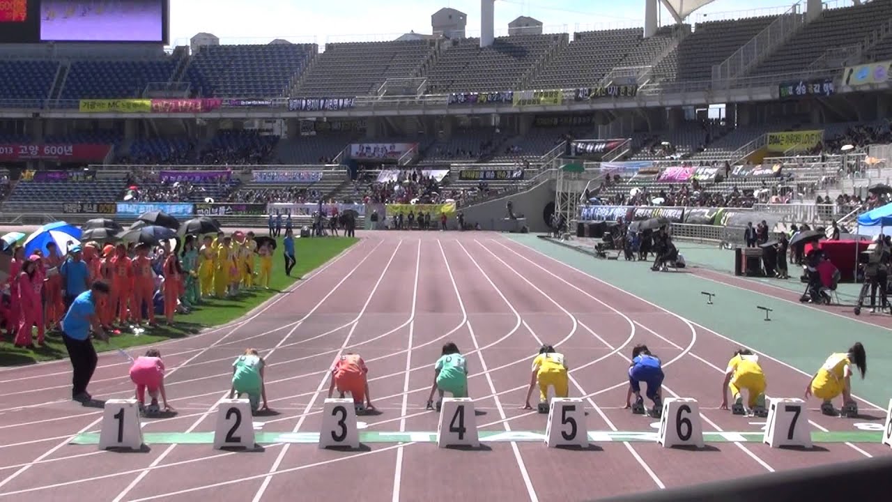 20130903 A-PINK HaYoung 100ｍ NG @  Idol Sports Athletics Championships