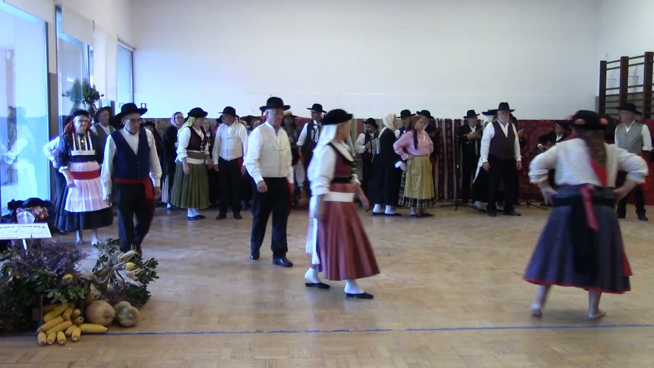 VELHAS GUARDAS DO GRUPO TÍPICO´´O CANCIONEIRO DE ÁGUEDA´´