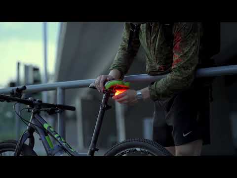 Задня велофара Fenix BC06R | Яскравий червоний світлодіод Cree XP-E2, USB зарядка | Для безпечної їзди, видео 1