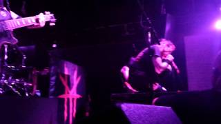 Hellyeah - hush