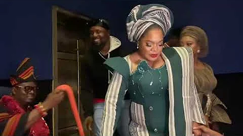 TOYIN ABRAHAM AND NIYI JOHNSON GREETS EACH OTHER AT ODUNLADE ADEKOLA ORISA MOVIE PREMIERE! PEACE ✌️