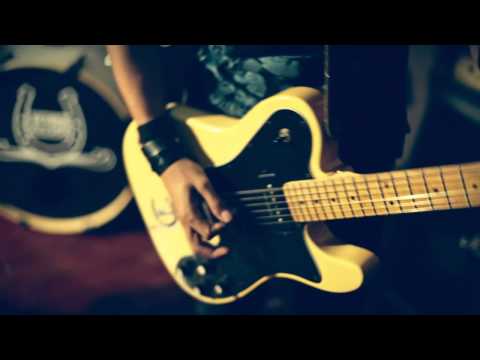 CICING SIAH KUMAHA AING - DOEL SUMBANG (OFFICIAL VIDEO LIRIK)