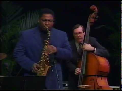 Dizzy Gillespie's Bebop - Billy Taylor and Vincent...