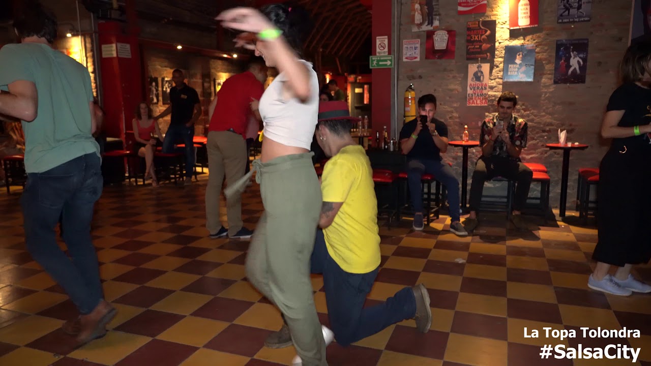 The Most Popular 🇨🇴 Salsa Club in Cali, Colombia La Topa Tolondra