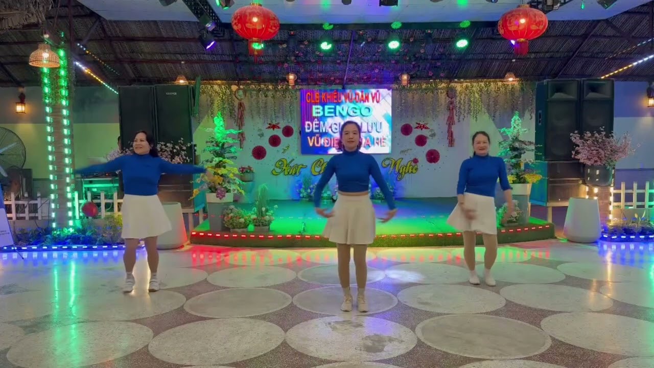 Suave Kiss Me line dance