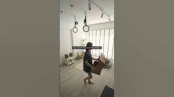 Cluttered space, cluttered mind?