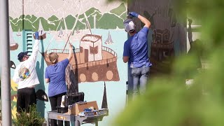 Nearly 4,000 volunteers come out for One Seattle Day of Service