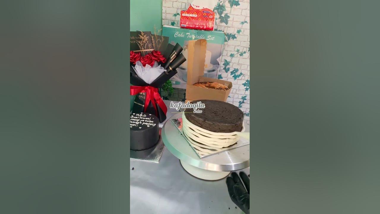Dekorasi kue ulangtahun black forrest #laguviraltiktok #music #feedshorts #blackpink #viral Dekorasi kue ulangtahun black forrest #laguviraltiktok #music #feedshorts #blackpink #viral