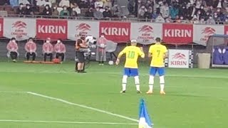新国立競技場で初開催となったサッカー代表戦に夢のチーム ブラジル代表を迎え ネイマールさんの歴史的ゴールが国立に刻まれた件 スポーツ見るもの語る者 フモフモコラム