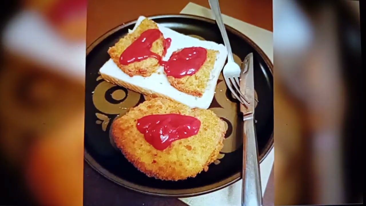 KFC & Deliveroo UK Advert - Back On Delivery (2020)