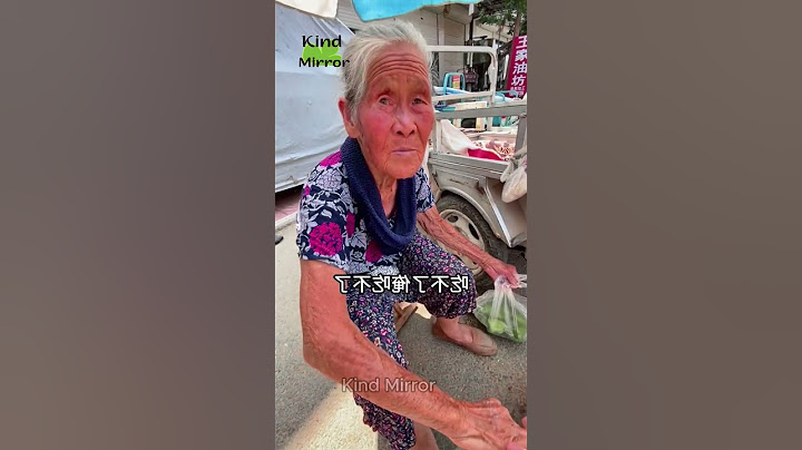 The kind man did this to the old lady who picked up the rotten peppers ❤️ #heartwarming #kindness