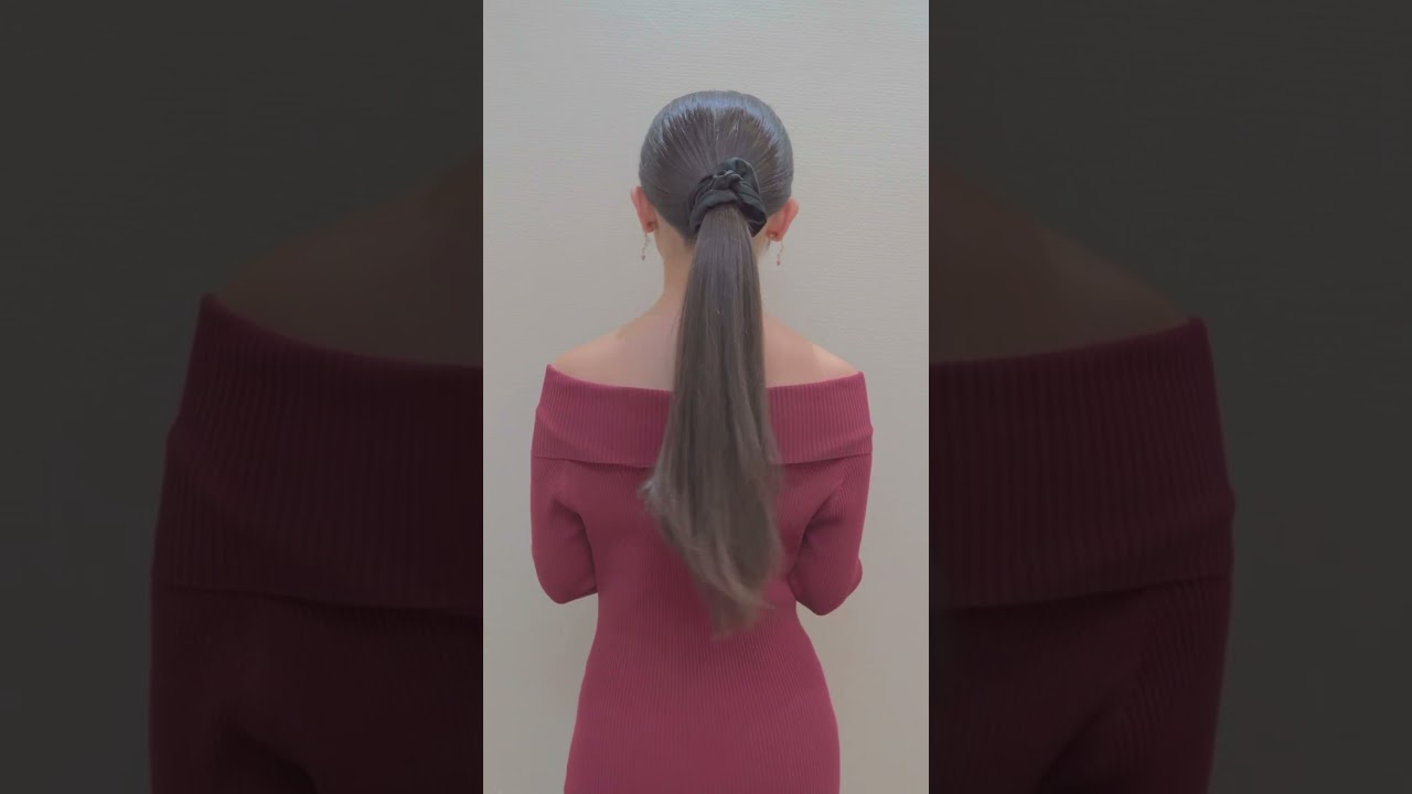 美しい黒髪ロングポニーテール