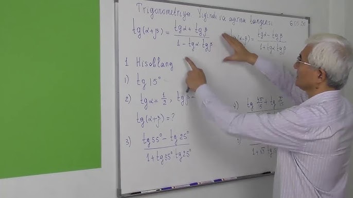 Qiz ikki dildo bilan hushidan ketib sikildi.