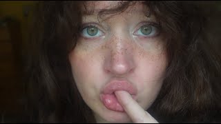 12 mouth sounds triggers, no talking (tongue sounds, fake food, wooden spoon, kisses and more)