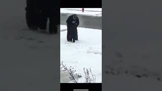 Dad tries to teach kid how to make snow angels (funny) || Viral World