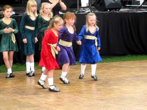 Wallingford Bunkfest 2010 Irish Dancing Display - Cuties Reel Medley