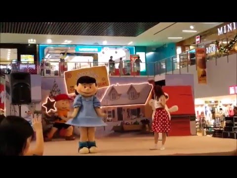 Snoopy Mascot Performance Singapore Shopping Mall
