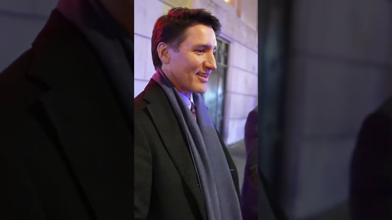 Trudeau Dodges Questions Heckled After Freeland S Resignation