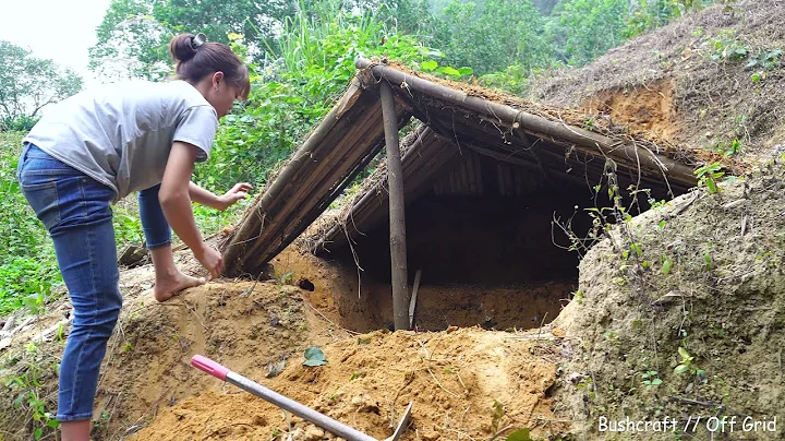 Building Complete Amazing Survival Shelter - Bushcraft Earth Hut, Grass Roof & Fireplace With Clay