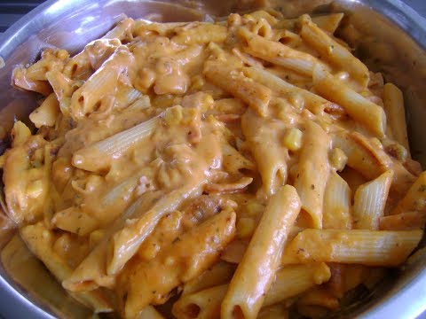 Vídeo: Macarrão Com Peito De Frango Ao Molho Cremoso