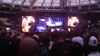 Guns N Roses - Layla (London, June 17th)