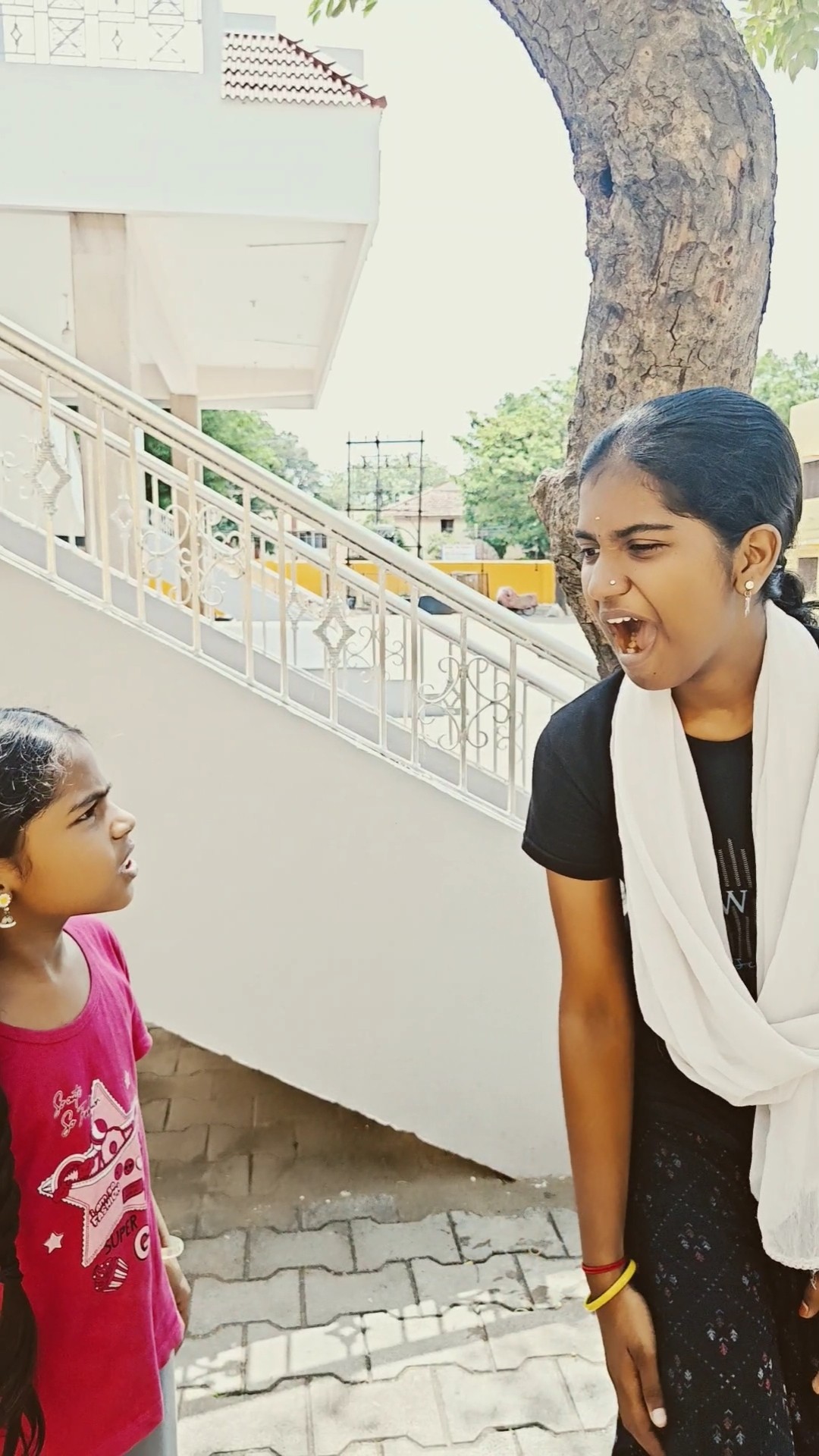 😅Funny Caption வீடியோ மீம்ஸ்📱 - ShareChat