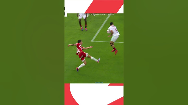 After a long VAR check, the referee gave a penalty to Girona in this action. #SportyTV #LaLiga