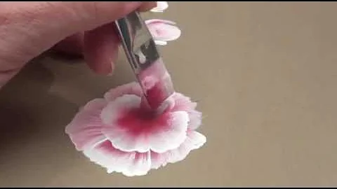 Comment peindre des fleurs acrylique ?