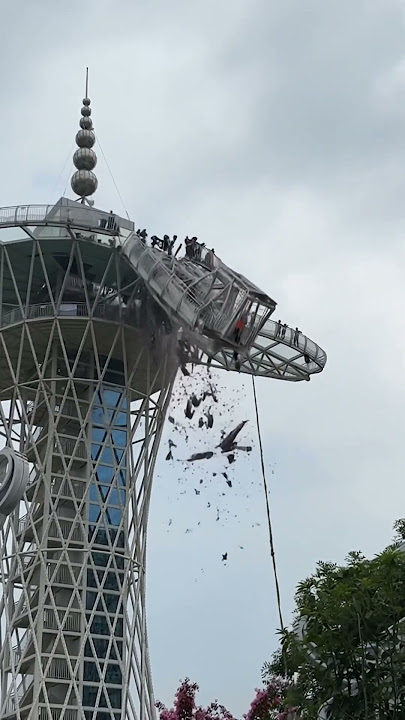 Bungee Jump Fails and Collapse the whole Platform #shorts
