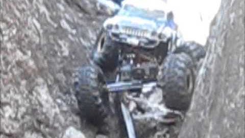 Conquering the Crevice HPI Vs Redcat rockslide RS10