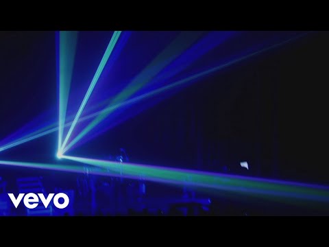 Adam Lambert - Jamming With Lazers