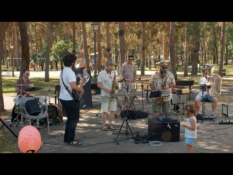 El jazz gallego llega al parque del Temple con Os Bregadiers