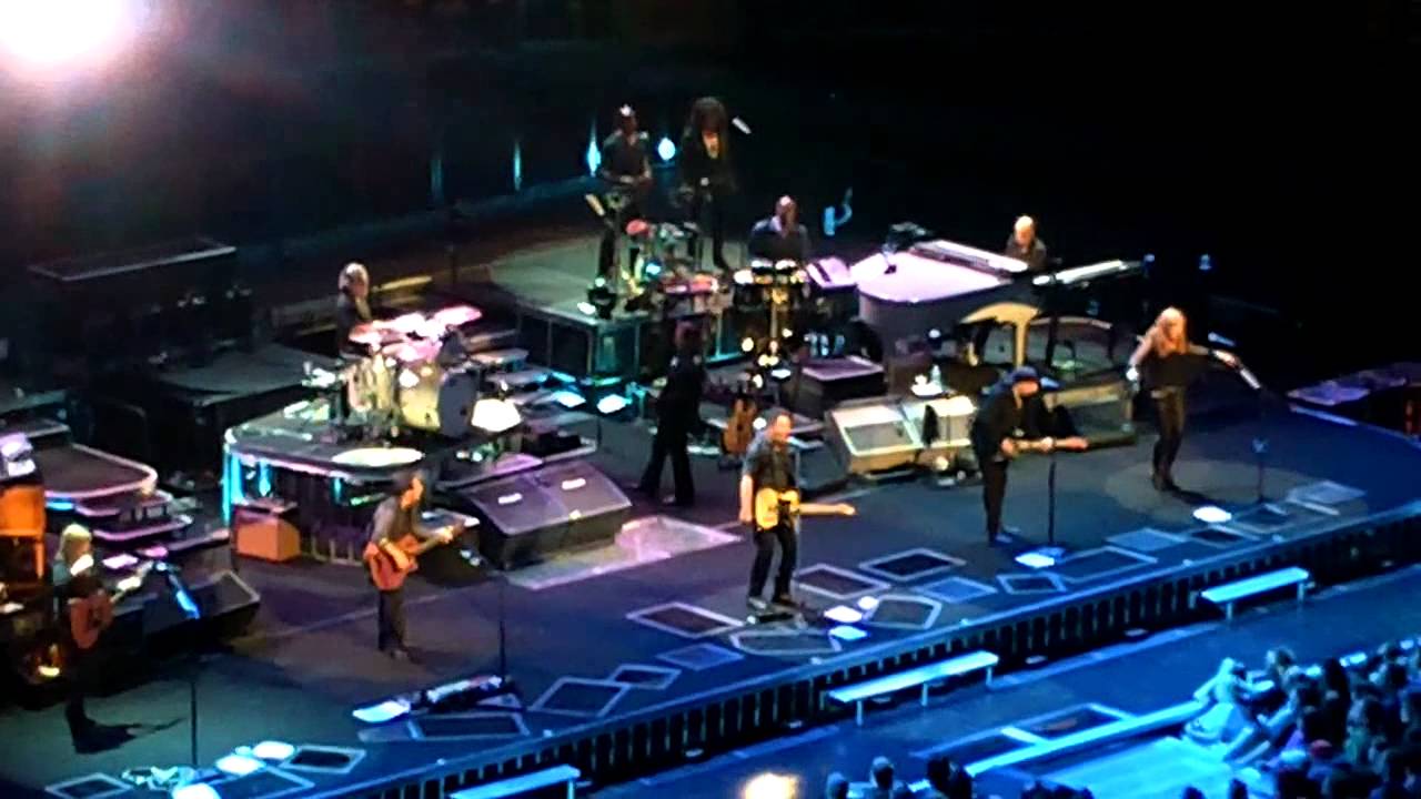 Bruce Springsteen, Kitty's Back (second half) Philadelphia YouTube