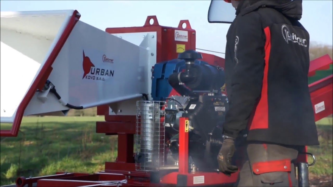 Urban Holzhacker Grobholzhacker SMH110 Motorhacker auf Fahrgestell