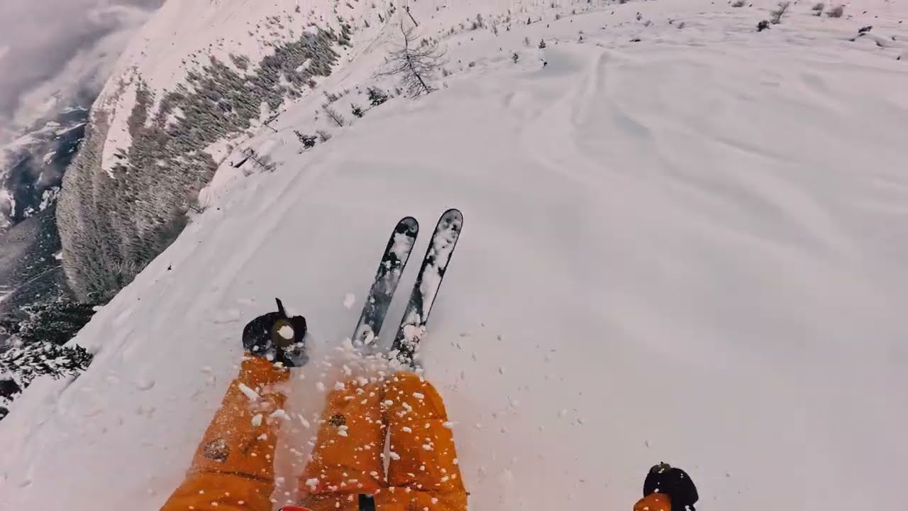 Coloring Life - An attempt on a Ski movie