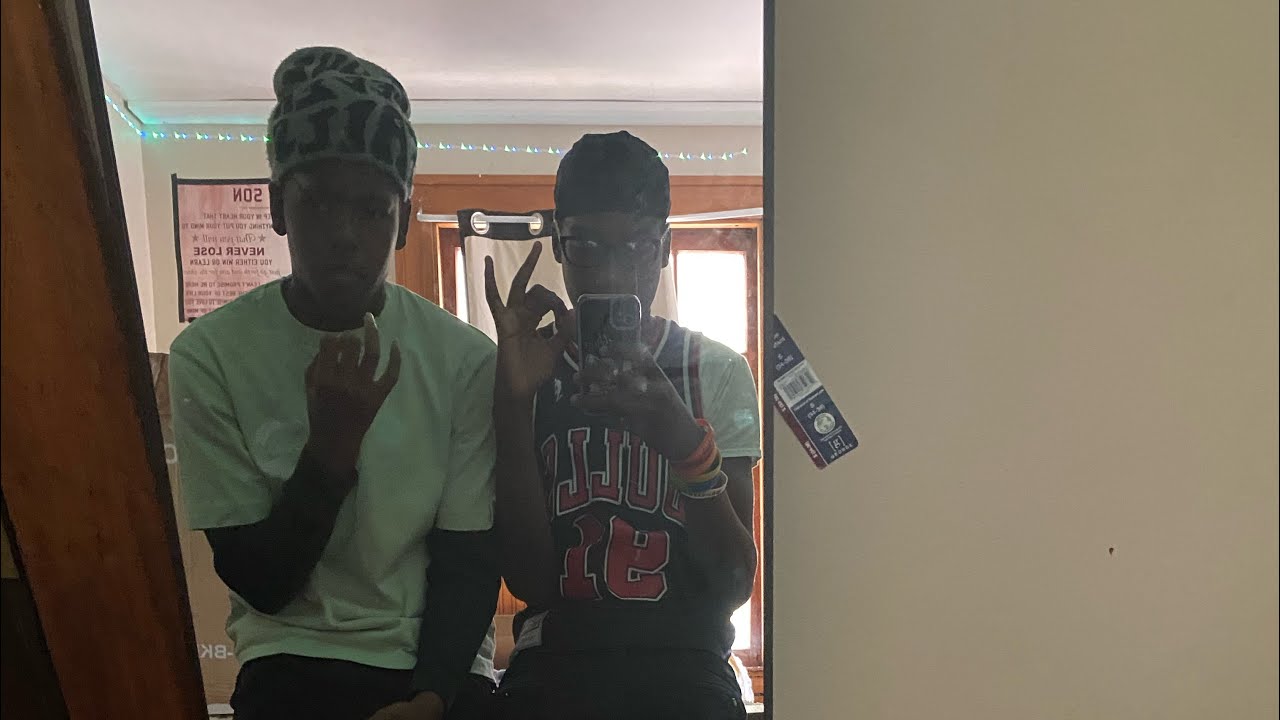 Pop out ft -kswervo._.o