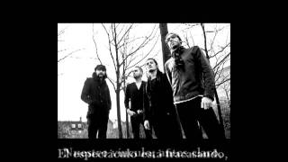 Video thumbnail of "The Hall Effect-Aim at Me (Subtitulada)"