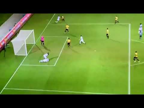 الحي ابقي من الميت ههههههههههه