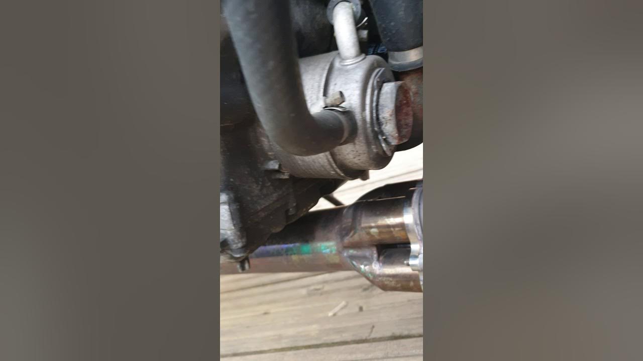 Yamaha R1 engine knock big end bearing failure YouTube