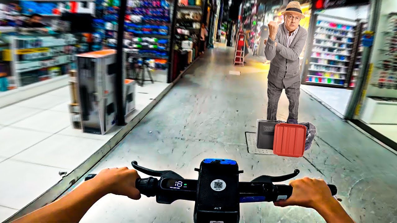 O BOCA DE TRAÍRA INVADIU O SHOPPING DE PATINETE