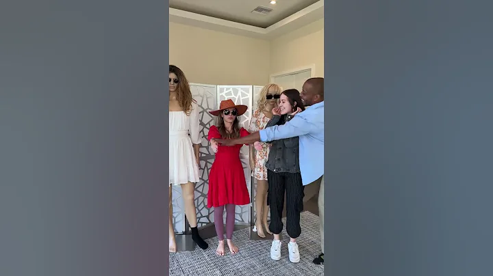 Woman pretended to be a mannequin #Shorts