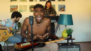 "Honey" - Jordan Hawkins x NAIVE