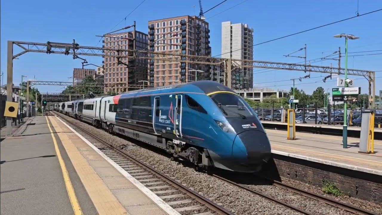 Trains At Watford Junction (18/6/2025)