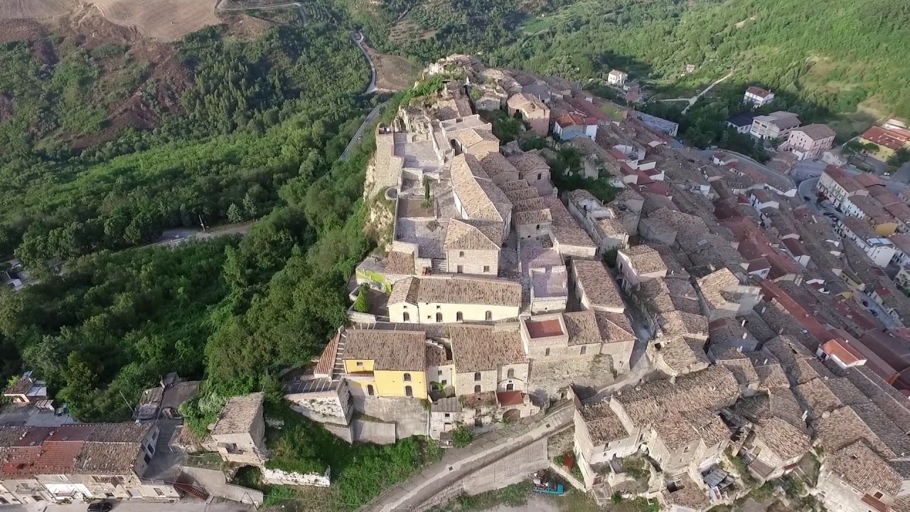 Calitri vista dall'alto