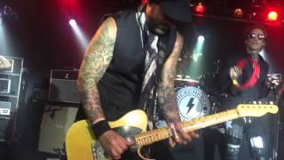 Lit up live by Buckcherry