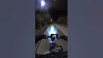 OMG 😱 100 km/h in electric scooter. Electric scooter, scooter, unreal, moto.