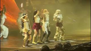 BLACKPINK - Pretty Savage fancam at Deadline Tour LA Day 1  7-12-25