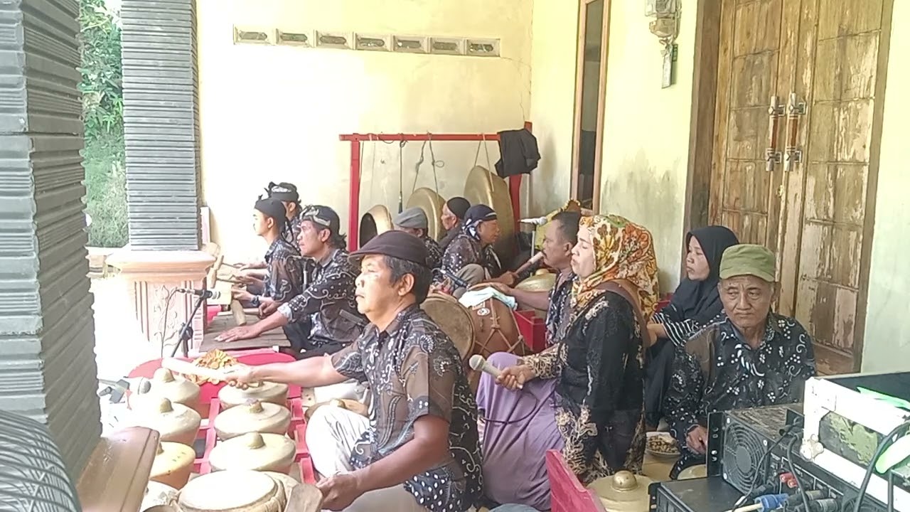 Gending uyon uyon banyuamsan jampi Dayah karawitan Wahyu turongo Wijaya Kusumo sumabang